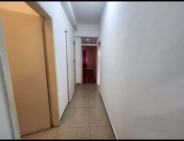 2 BEDROOM PROPERTY TO RENT IN FLORIDA